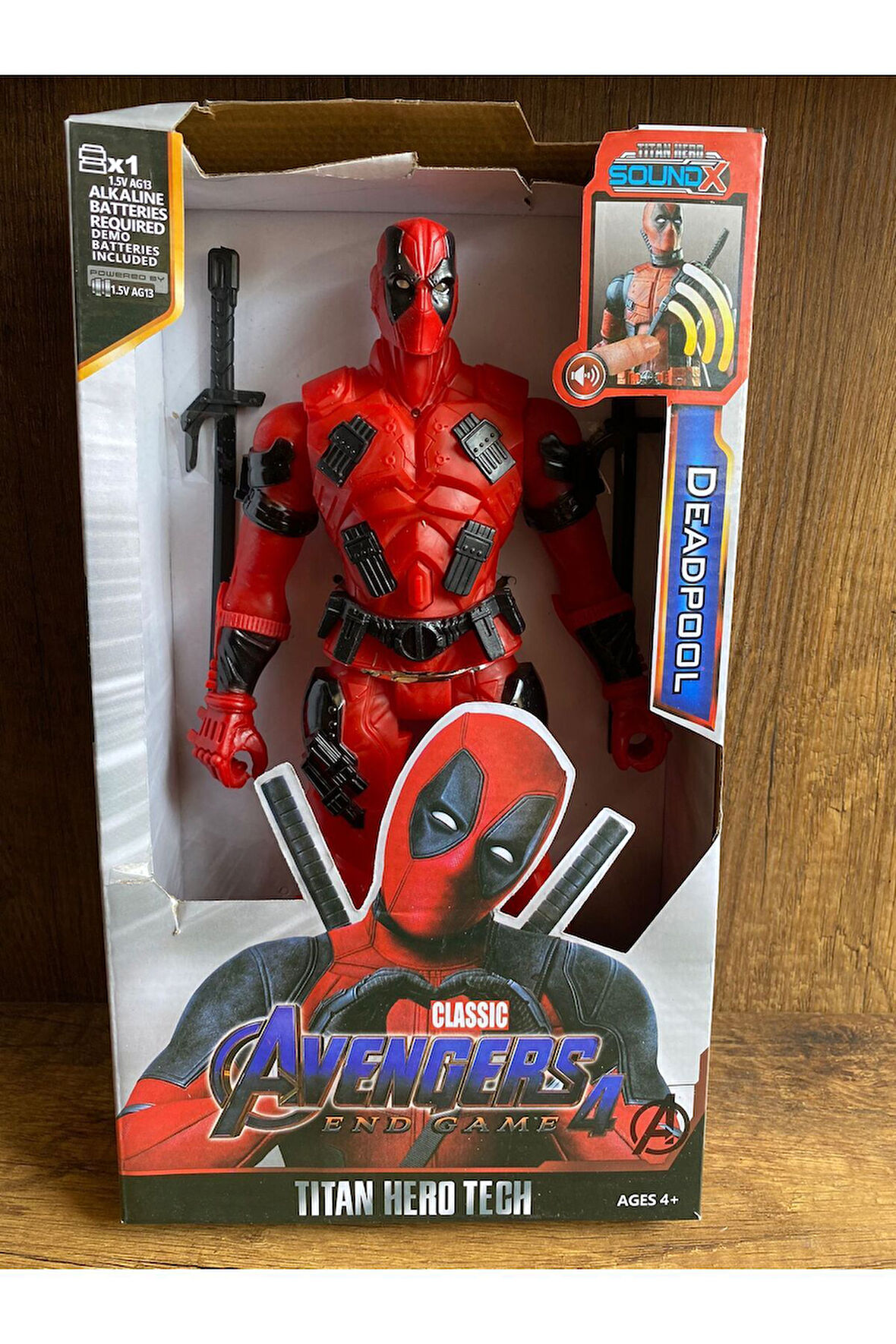 AVENGERS DEADPOOL FİGÜR IŞIKLI SESLİ AKSİYON FİGÜRÜ DEADPOOL FİGÜR