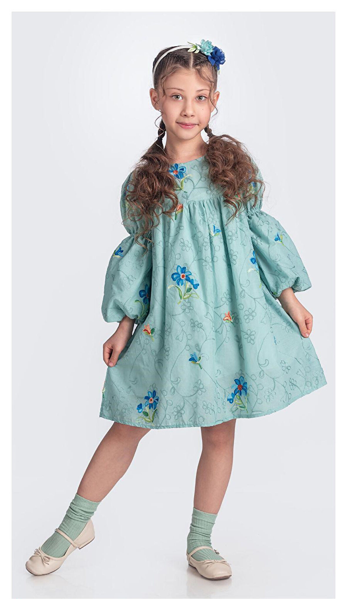 Otantik Akdeniz Çiçek NakışKız Çocuk Müslin Elbise M00706
