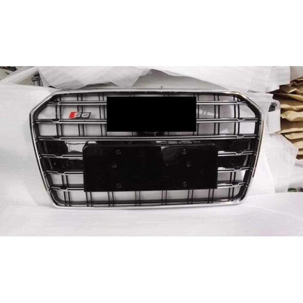 Audi A6 S6 2015-2018 Panjur Siyah Krom