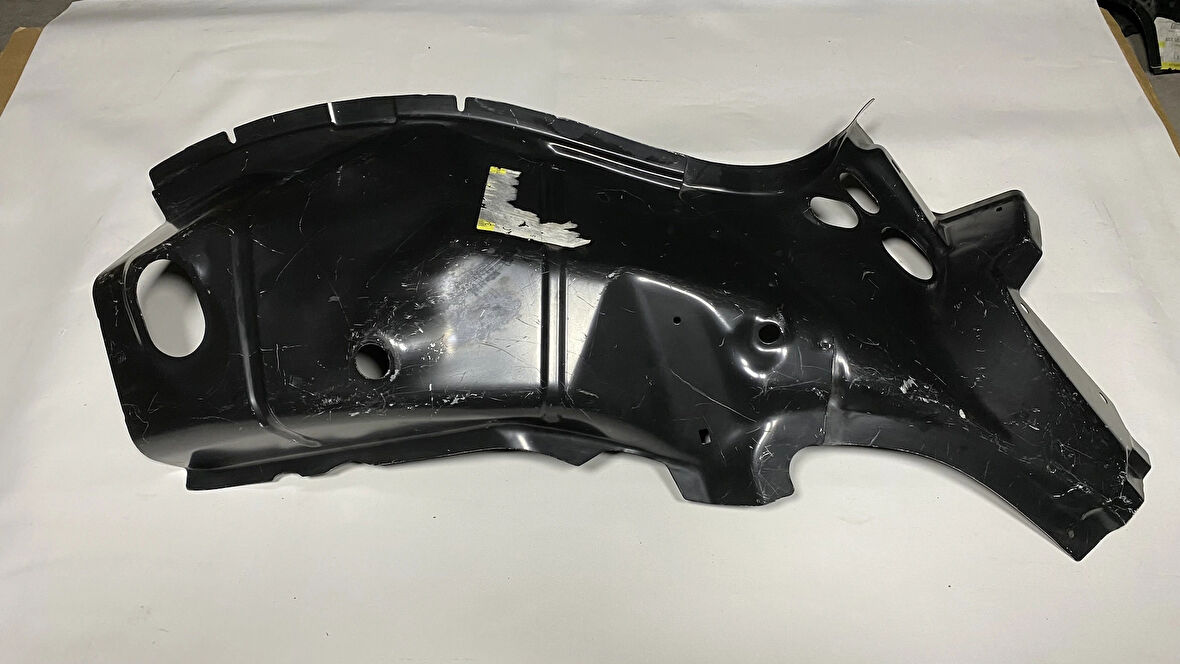 Sağ Arka Sinyal Suportu İç Sacı Renault Megane 3 Sport Tourer 781D01486R MAİS