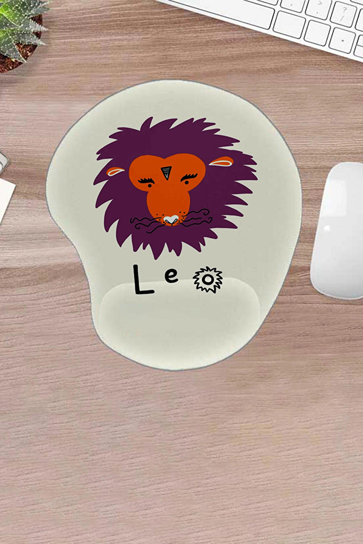 Damla, Leo, Aslan Burcu, Burç Sembolü, Mousepad, Bilek Destekli, Konforlu Mousepad, Ergonomik Dizayn, Bilgisayar Laptop Aksesuarı, Oyuncular İçin Bilgisayar Faresi Pedi
