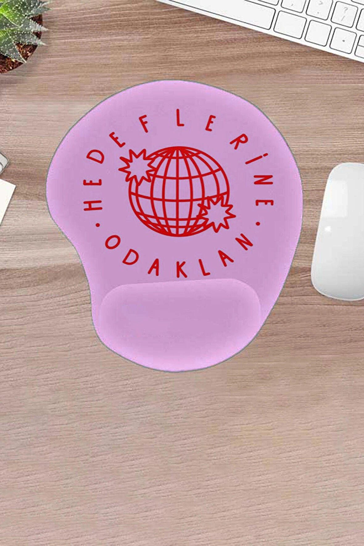 Damla, Pembe Hedeflerine Odaklan, Yazılı Mousepad, Bilek Destekli Konforlu Mousepad, Bilgisayar Aksesuarı