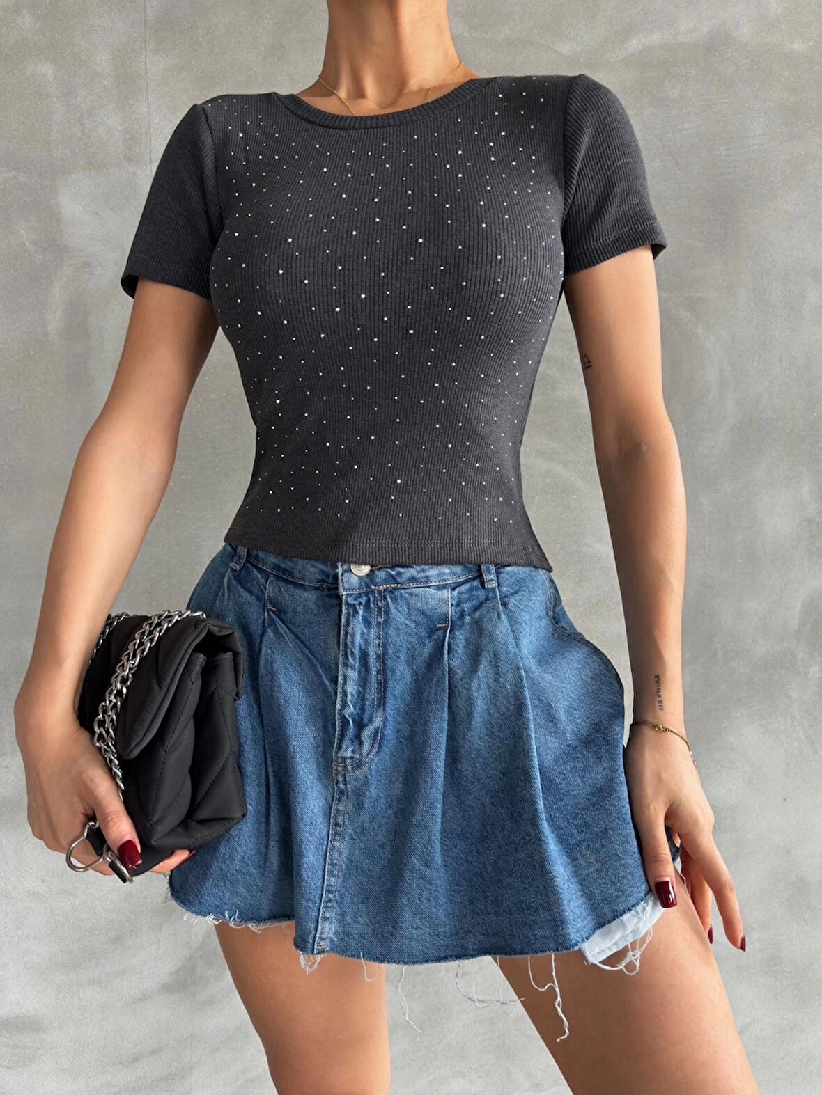 Önü taşlı antrasit bluz s3512