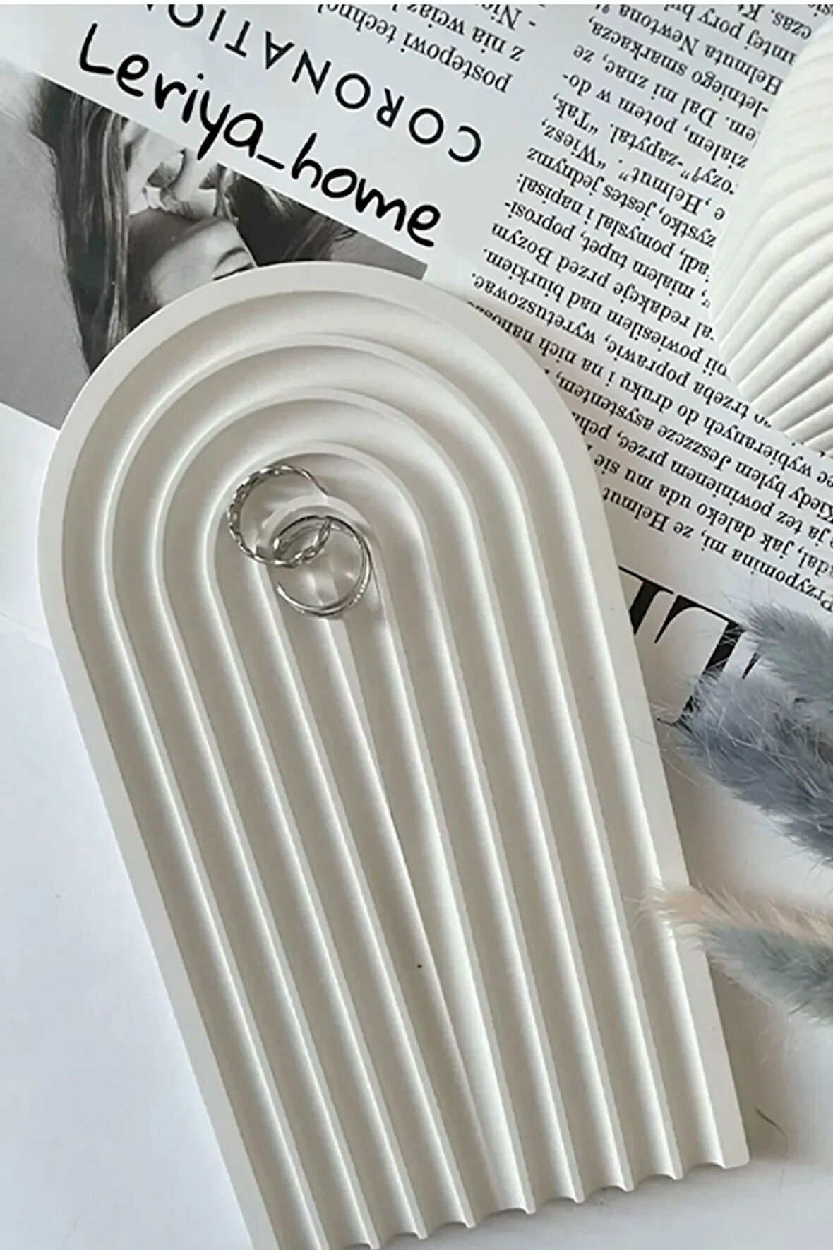 Beyaz Dekoratif Sunum Tepsi Tabak Küçük Boy