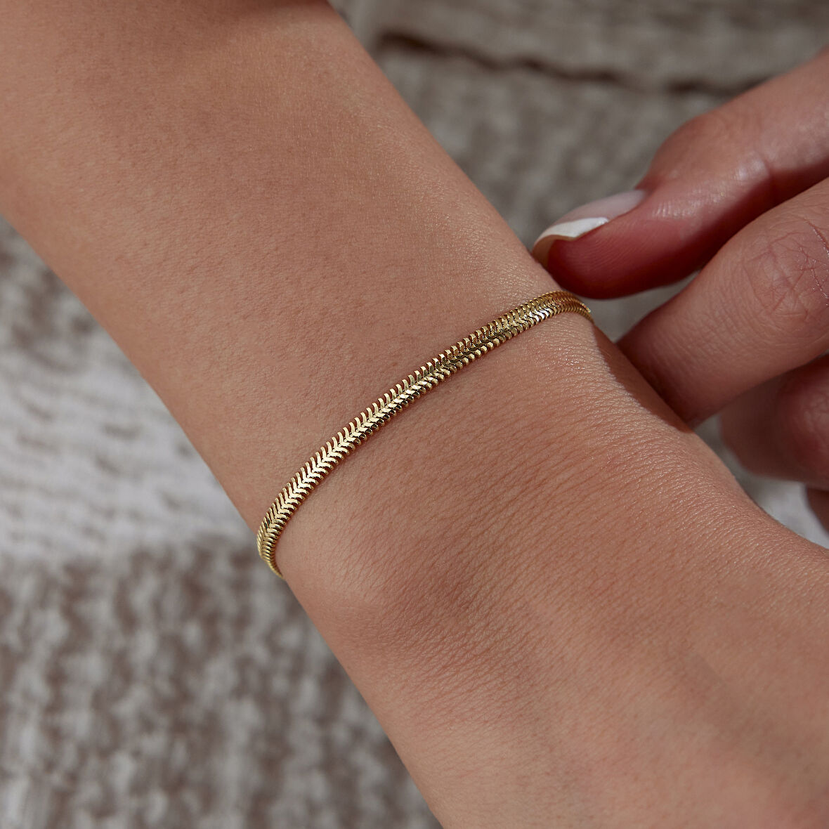 Medium Balık Sırtı Bileklik