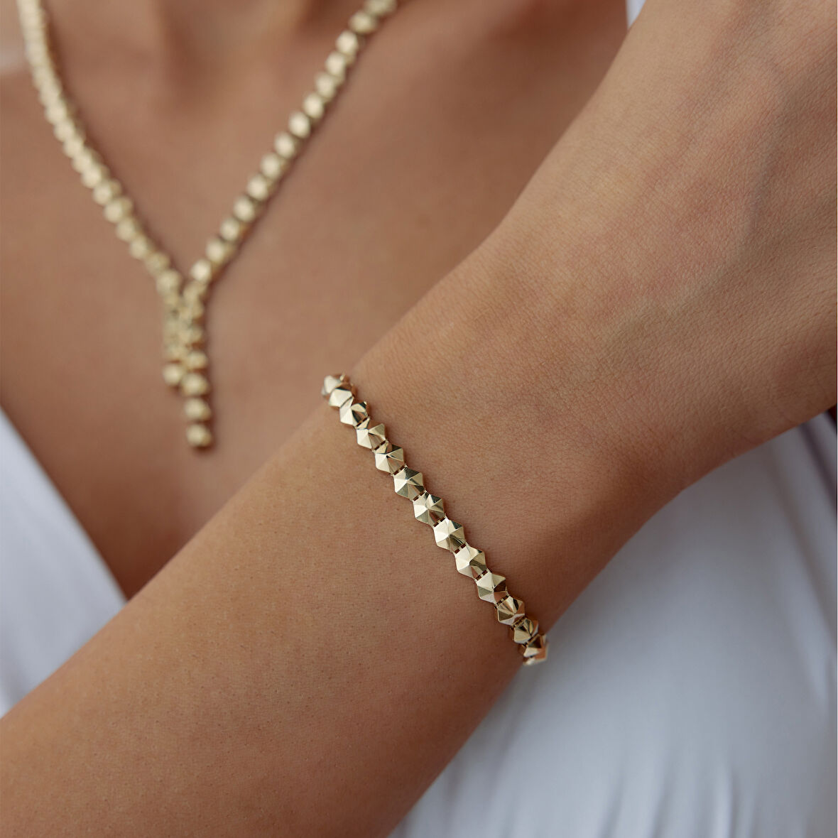 Hexa Elegance Bileklik