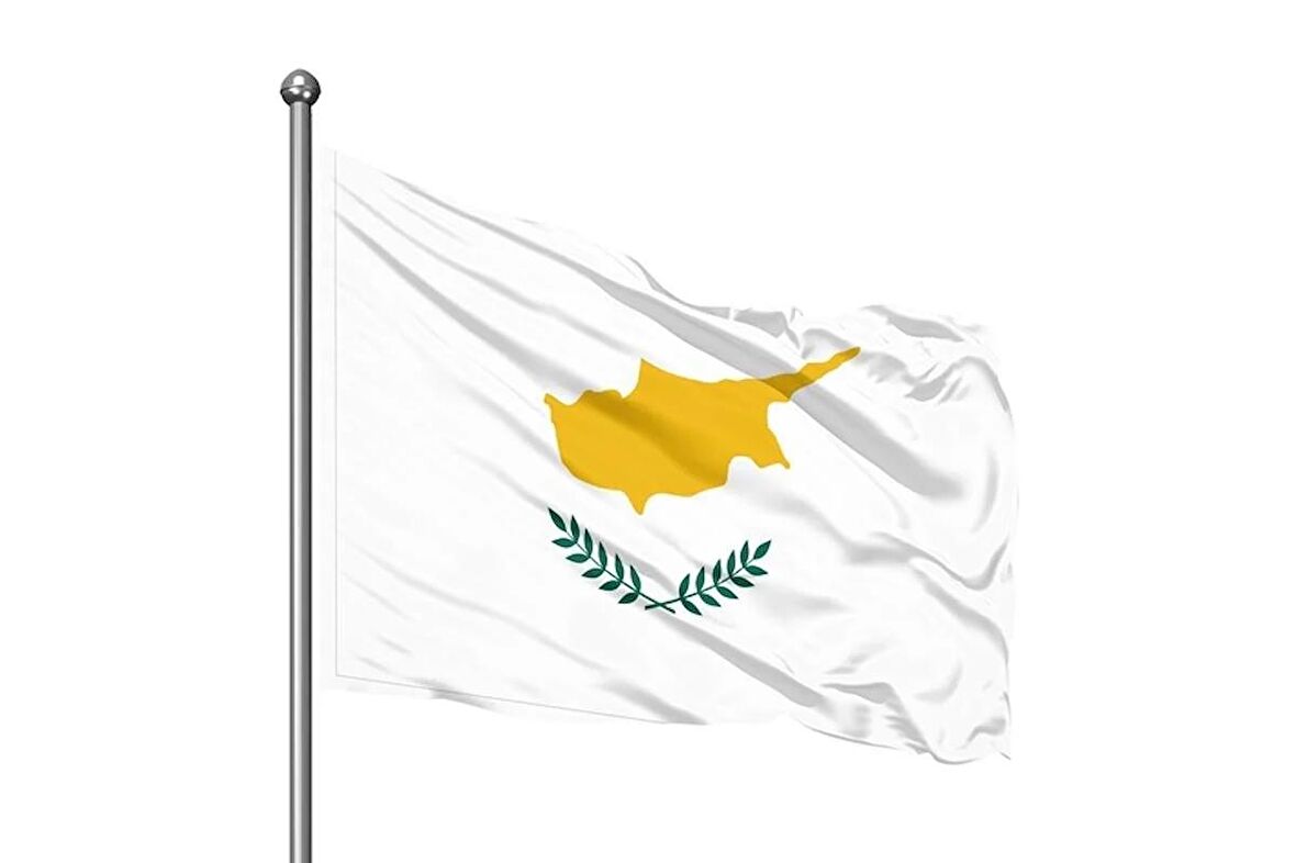 GÜNEY KIBRIS GÖNDER BAYRAK