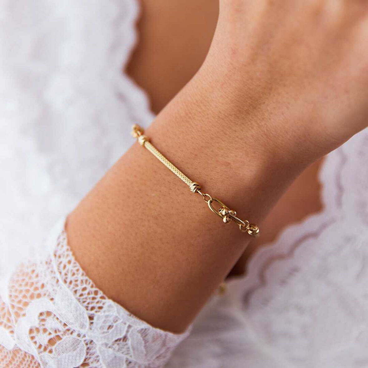 Hasır  Parçalı Bileklik