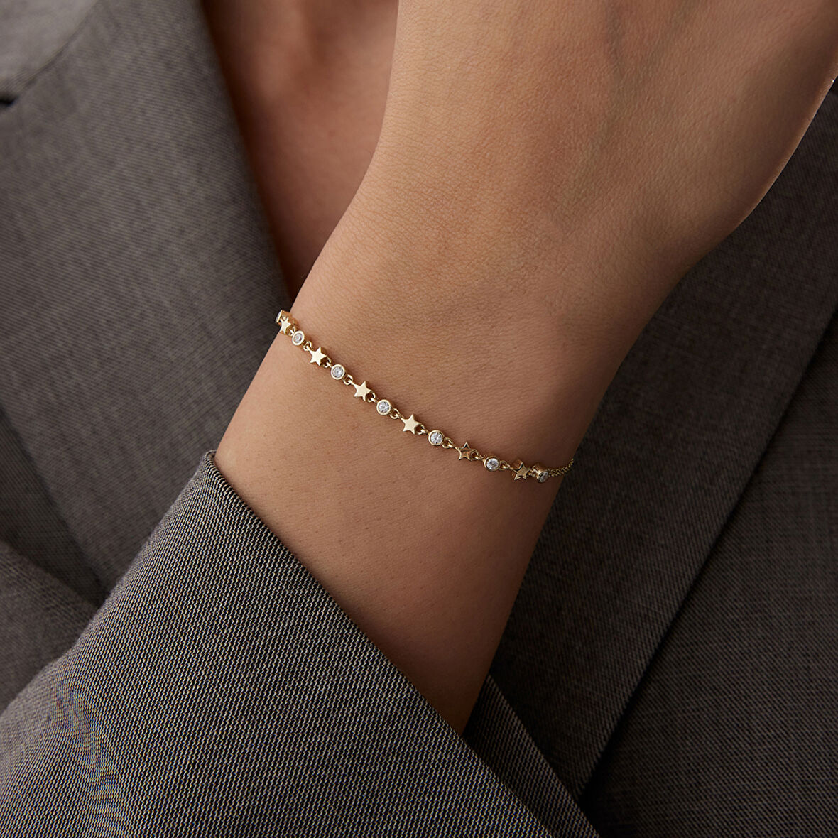 Yuvarlak Taş ve Yıldızlı Bileklik