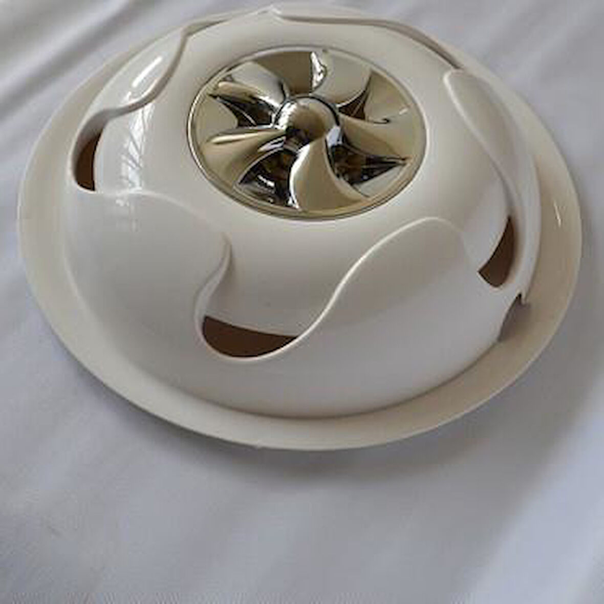 Ford Transit Çift Teker Jumbo Fırfırlı Plastik 16 İnç Jant Kapağı