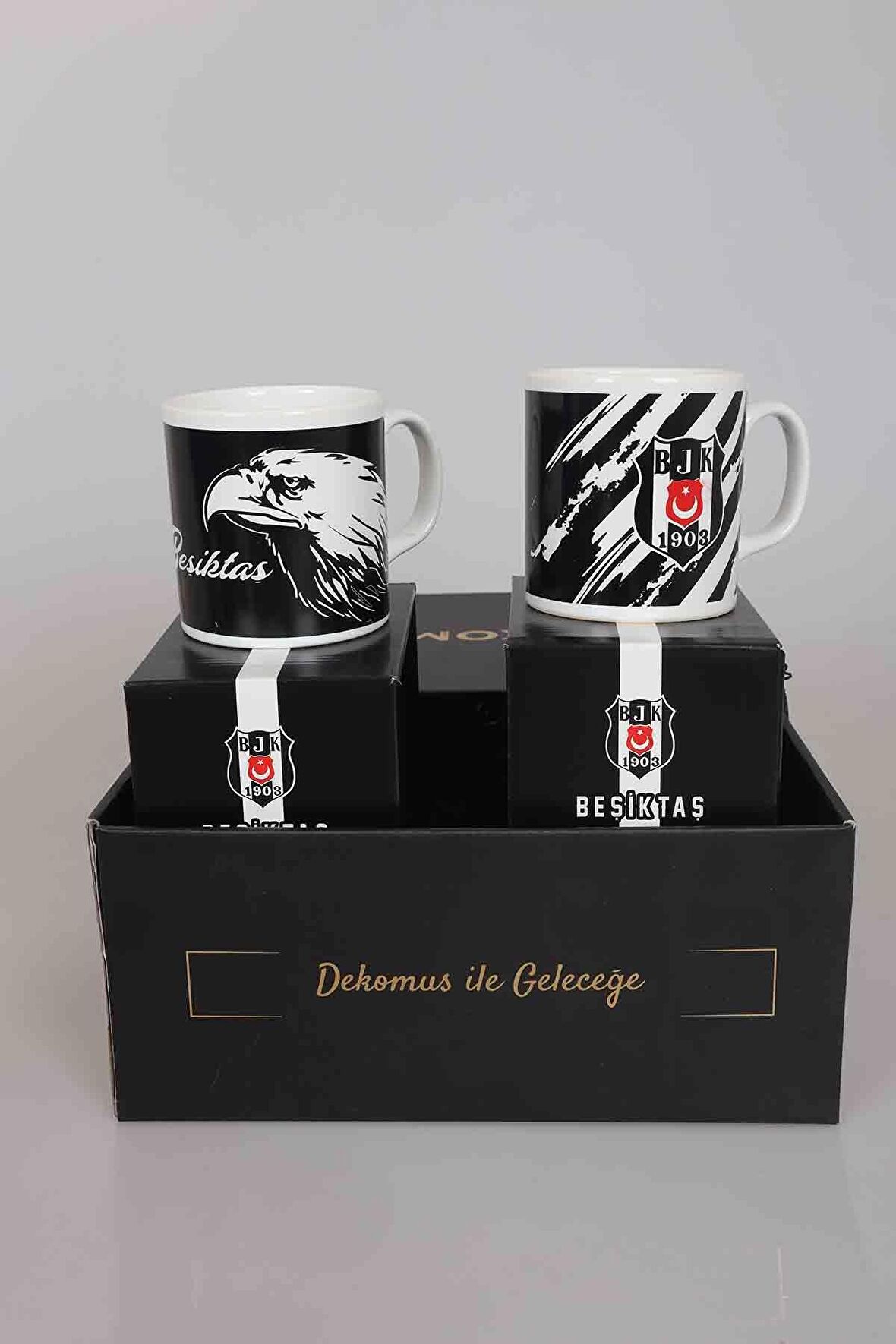 DEKOMUS GIFT BOX ÖZEL KUTULU LİSANSLI 2'Lİ BEŞİKTAŞ KUPA