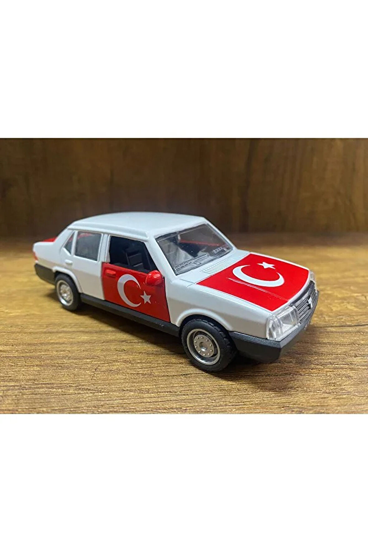 Efsane Tofaş Şahin Diecast Model Metal Araba Oyuncak Tofaş Şahin Araba Beyaz Ay Yıldızlı Bayraklı