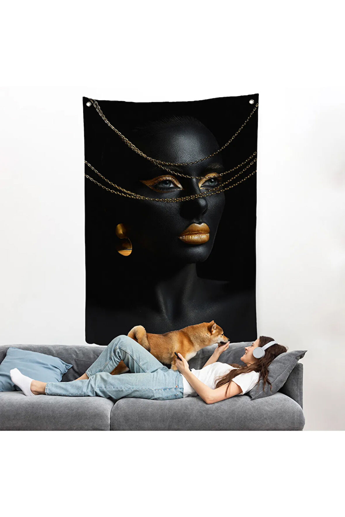 Altın Detaylı Kadın Duvar Örtüsü-7879