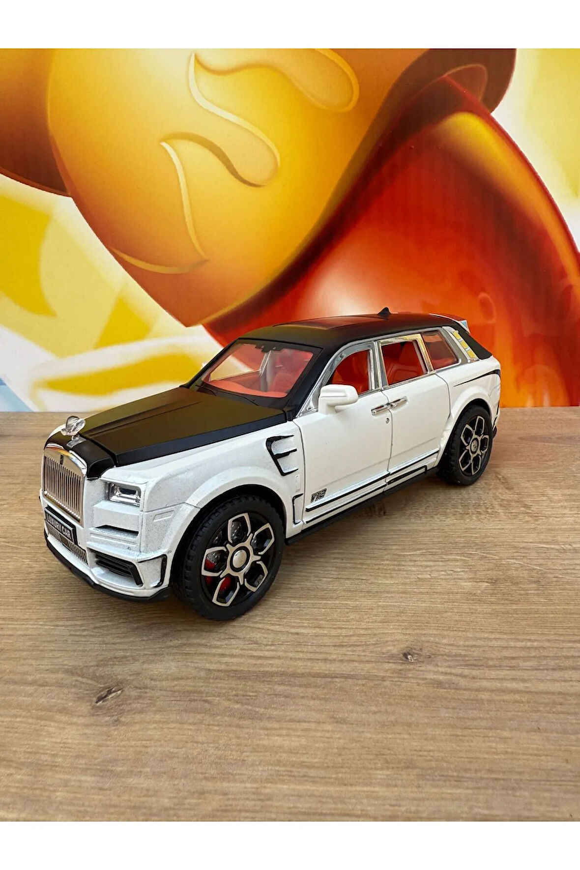Die Cast Rolls Royce Suv Model Metal Rolls Royce Açılabilir Kapılar Sesli Işıklı Model Araba 22cm