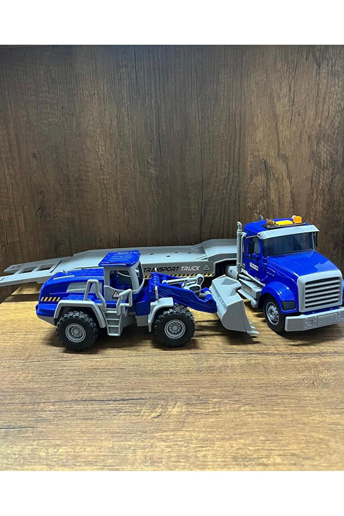 Sesli ve Işıklı Kepçe Dozer Taşıyıcı Tır Oyuncak Dozer Ve Taşıyıcı Tır Dozer Taşıyan Kamyon