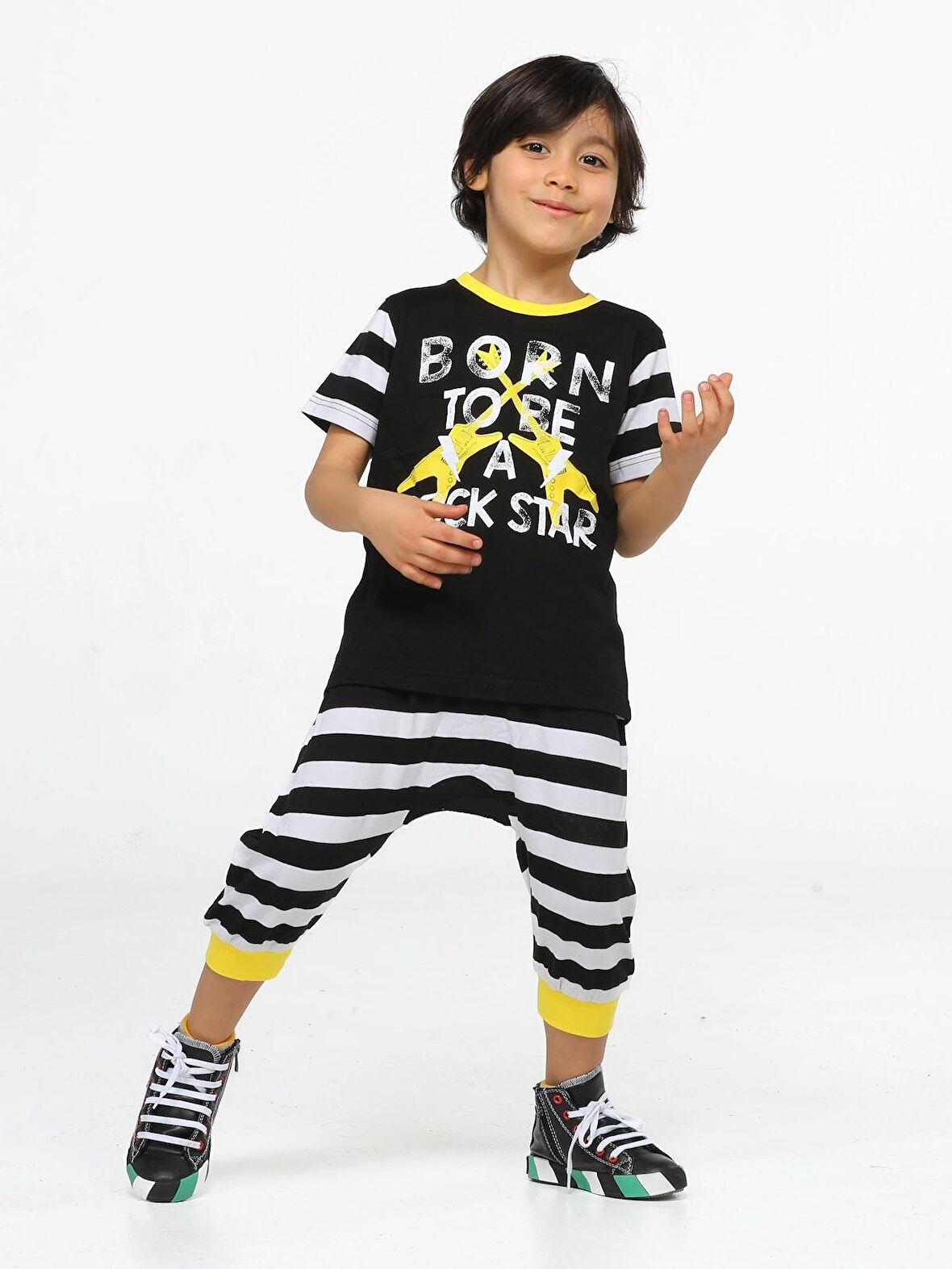 Rocker Çizgili Kapri + T-shirt Takım