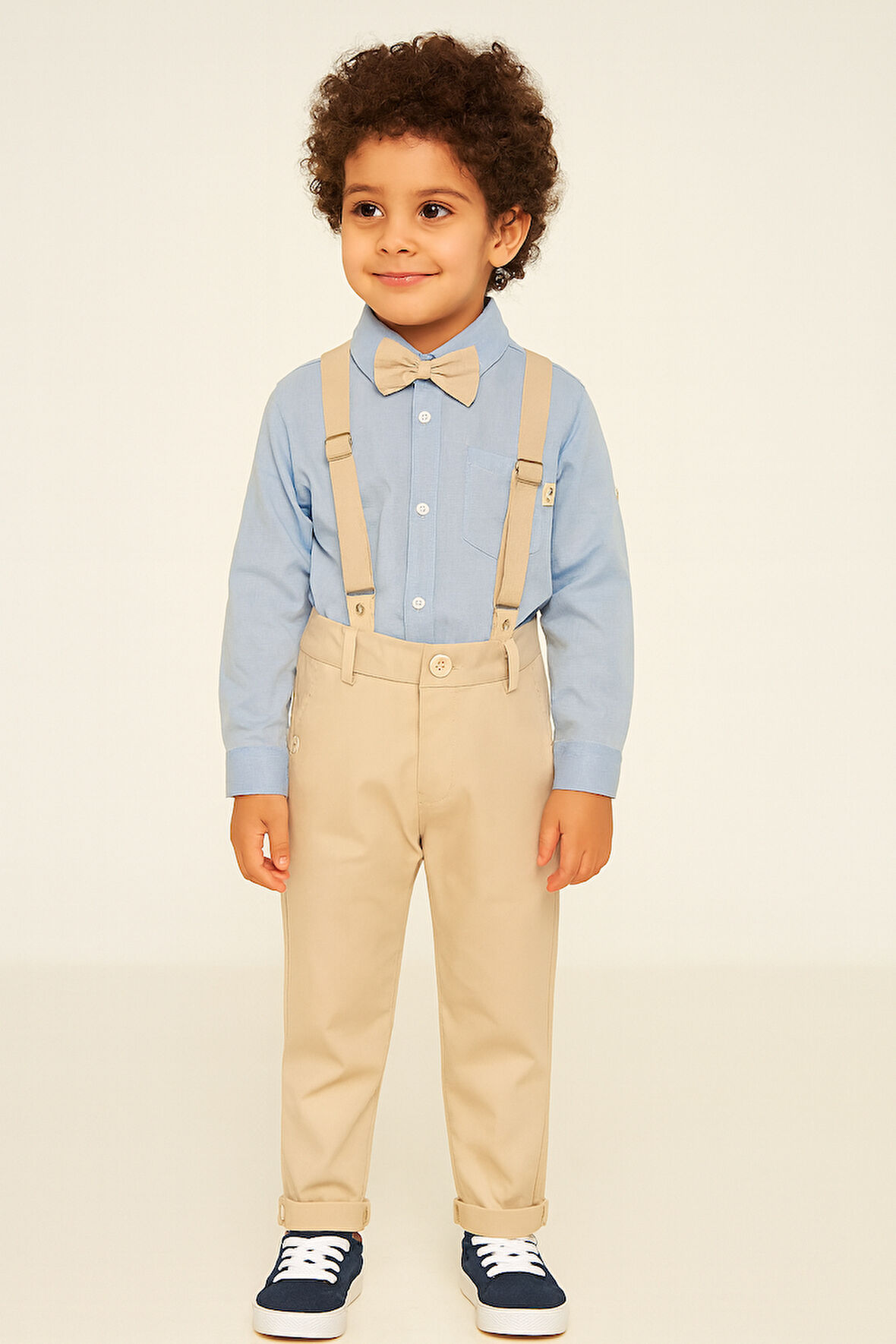 4'lü Takım Gömlek & Pantolon & Papyon & Askılık Erkek Çocuk Takım