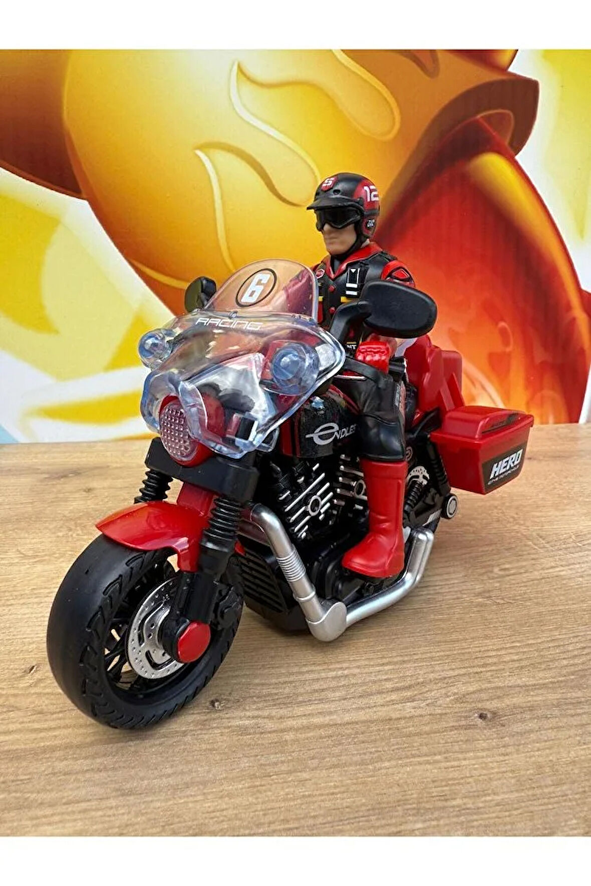 Kutulu Sesli Işıklı Oyuncak Motorsiklet Adamlı Yarış Motoru Plastik Kırılmaz