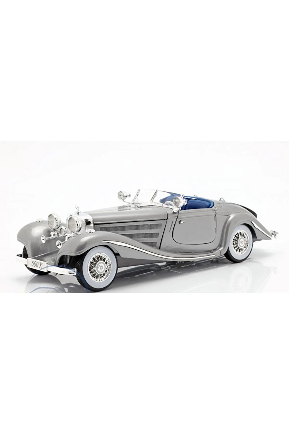 1936 Mercedes 500K Special Roadster Red 1:18 Diecast Model Car by Maisto