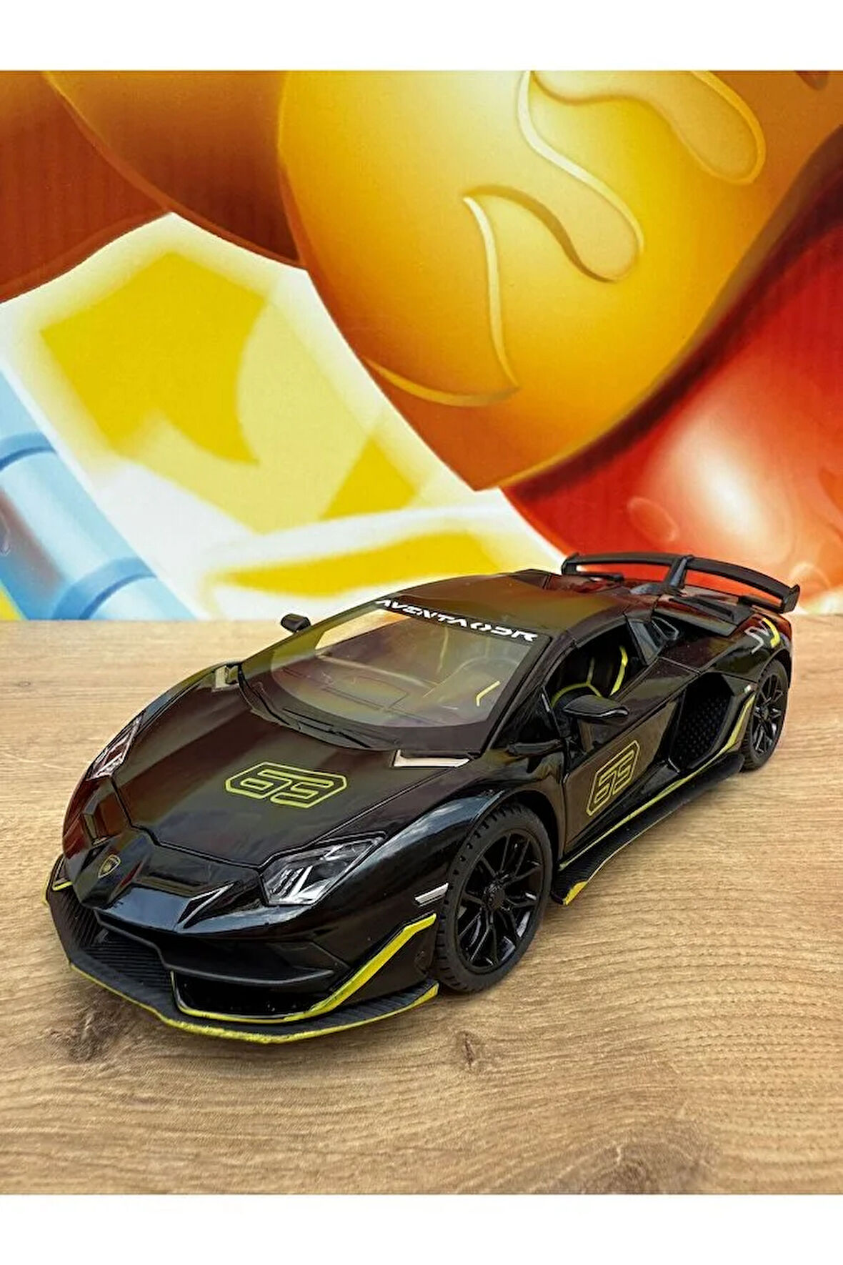 LAMBORGHİNİ AVENTADOR SVJ DİECAST MODEL ARABA SESLİ IŞIKLI KAPILARI AÇILIR LAMBORGİHİNİ SİYAH ARABA