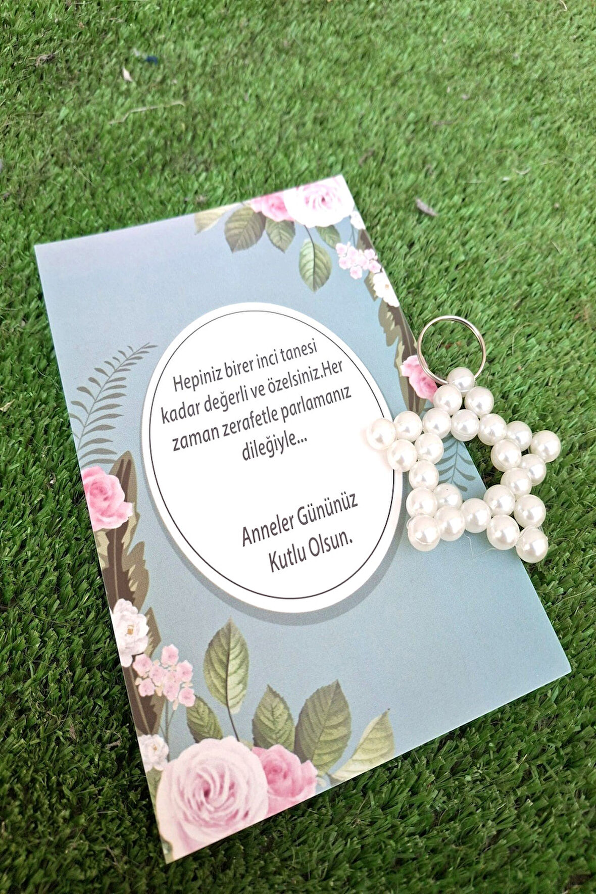 10 Adet Anneler Günü Güllü Çerçeve Kartlı İnci Yıldız Anahtarlık - Anneler Günü Hediyesi - Paketli