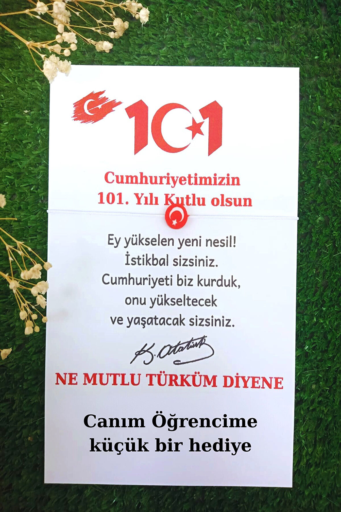 10 Adet 101. Yıl Logo Kartlı Türk Bayrağı Bileklik - 29 Ekim Cumhuriyet Bayramı Hediyesi - (paketli)