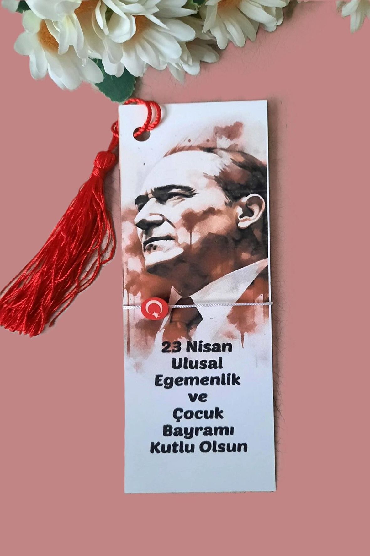 23 Nisan Çocuk Bayramı 40 Adet Püsküllü Kitap Ayracı ve Bileklik -  Okul Hediyesi -  Jelatinli