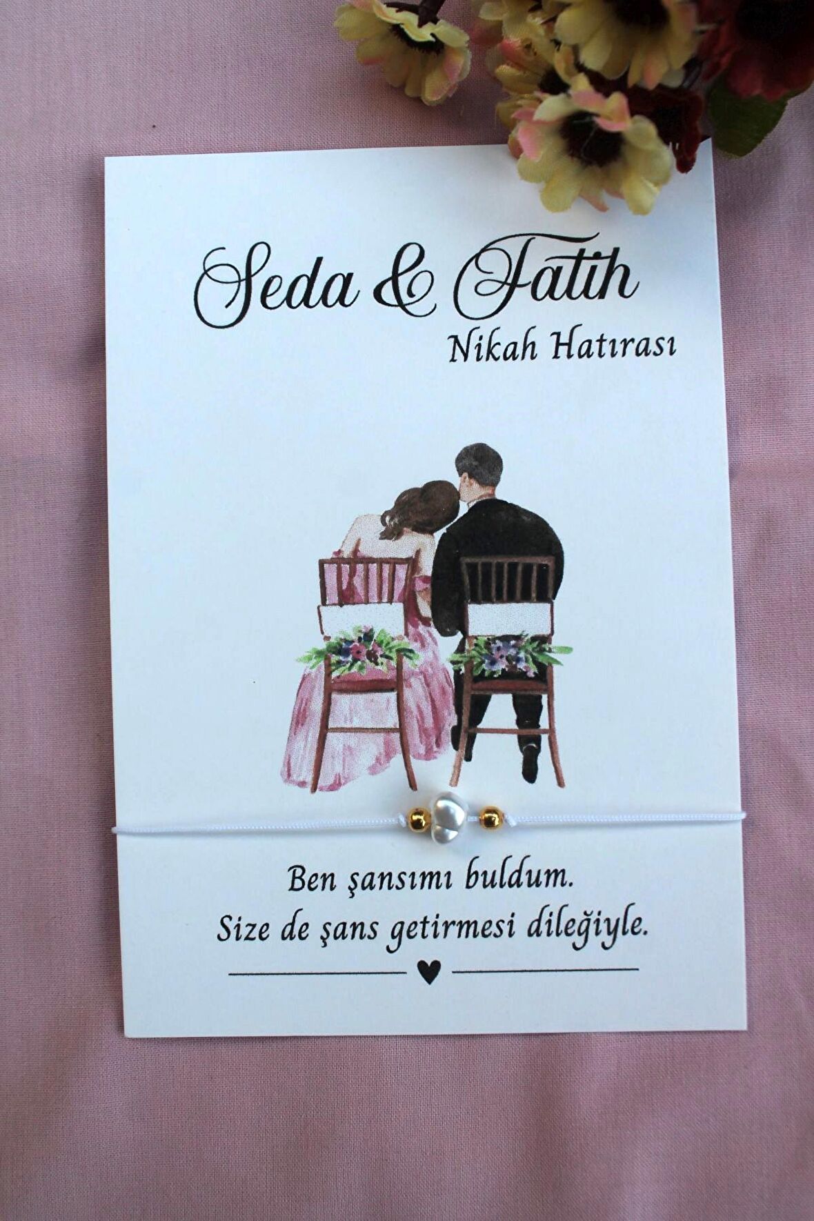 40 Adet Kişiye Özel Kartlı Şans Bilekliği - Kına Hediyesi - Kına Hatırası - Nikah Hatırası - Bride H