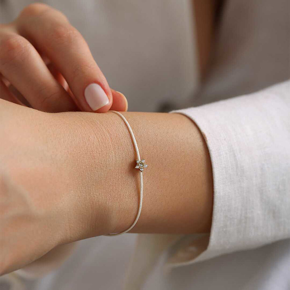 Mini Yıldız İpli Bileklik