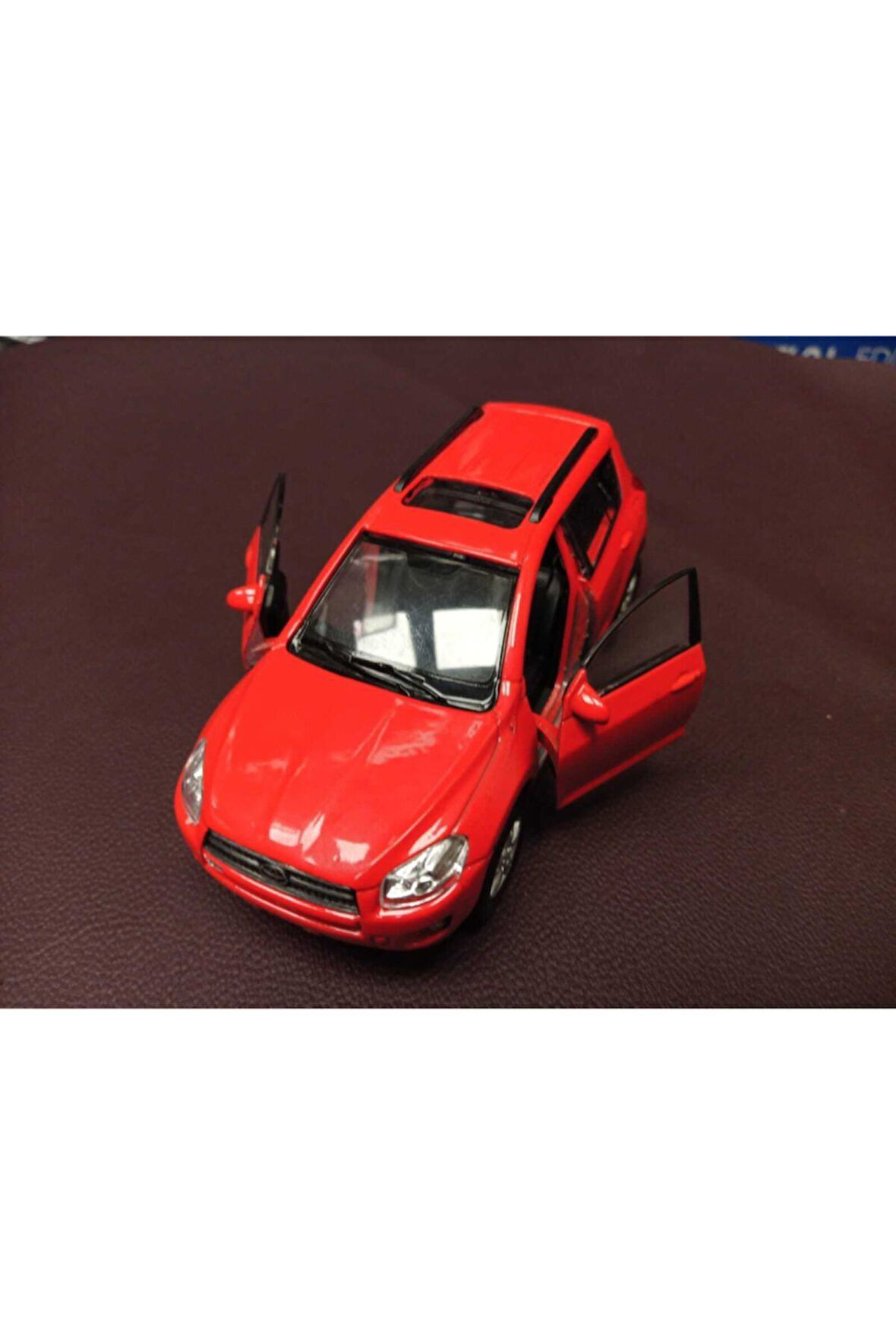 1:38 Ölçek Toyota Rav4 Diecast Model Çek Bırak (kırmızı)