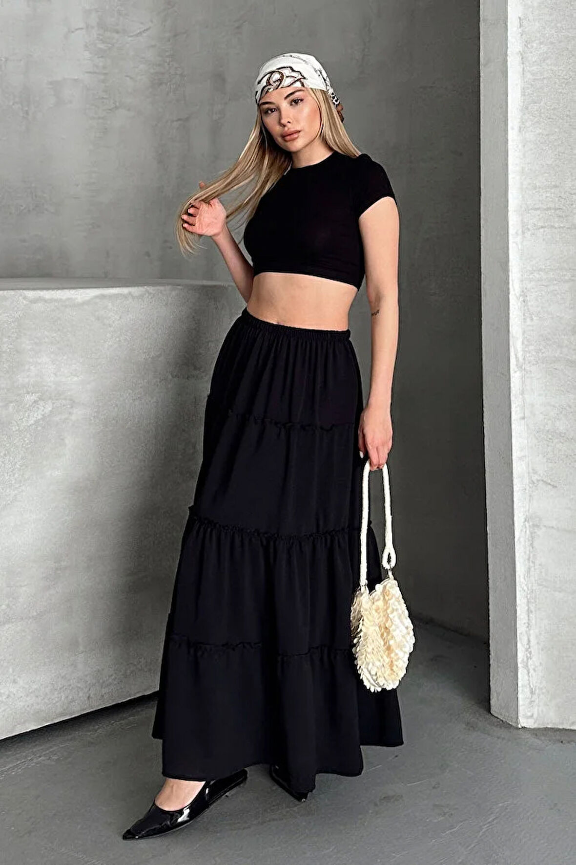 Basic Astarlı Pileli Kadın Uzun Etek Siyah