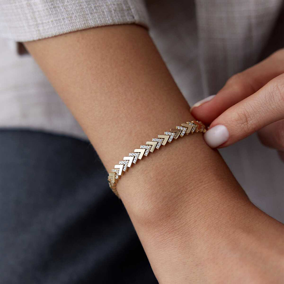 Taşlı Balıksırtı Bileklik