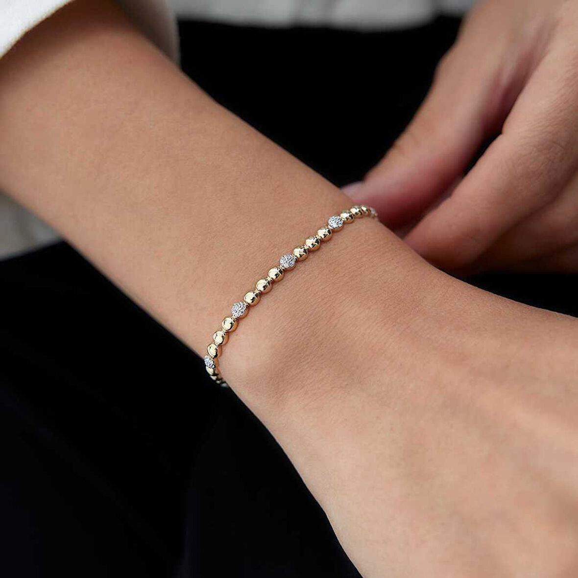 Stone Ball Medium Bileklik