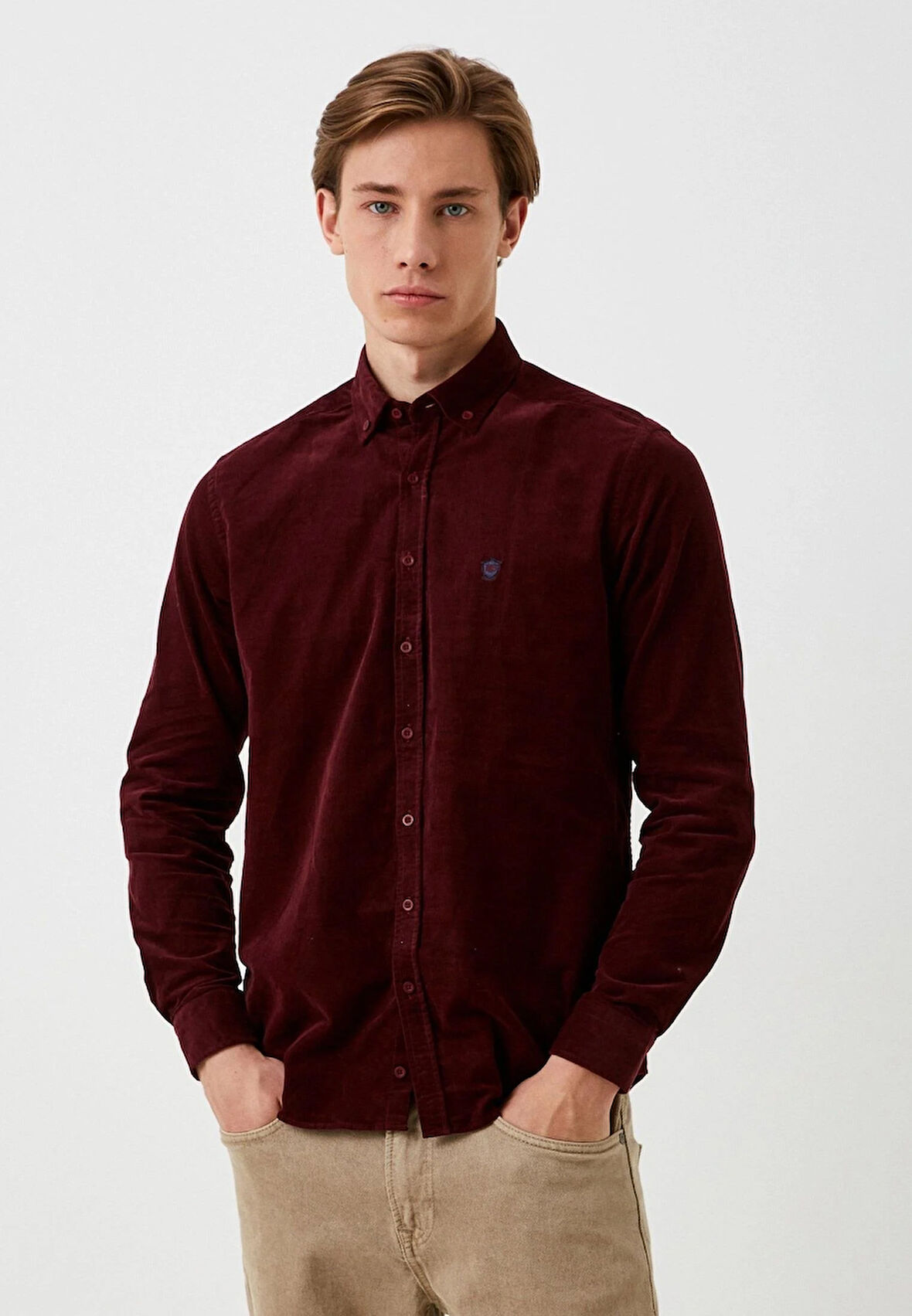 Erkek Kadife Gömlek BORDO %100 Pamuk Düğmeli Yaka Slim Fit Logo Detaylı Gömlek NCS JEANS 7980