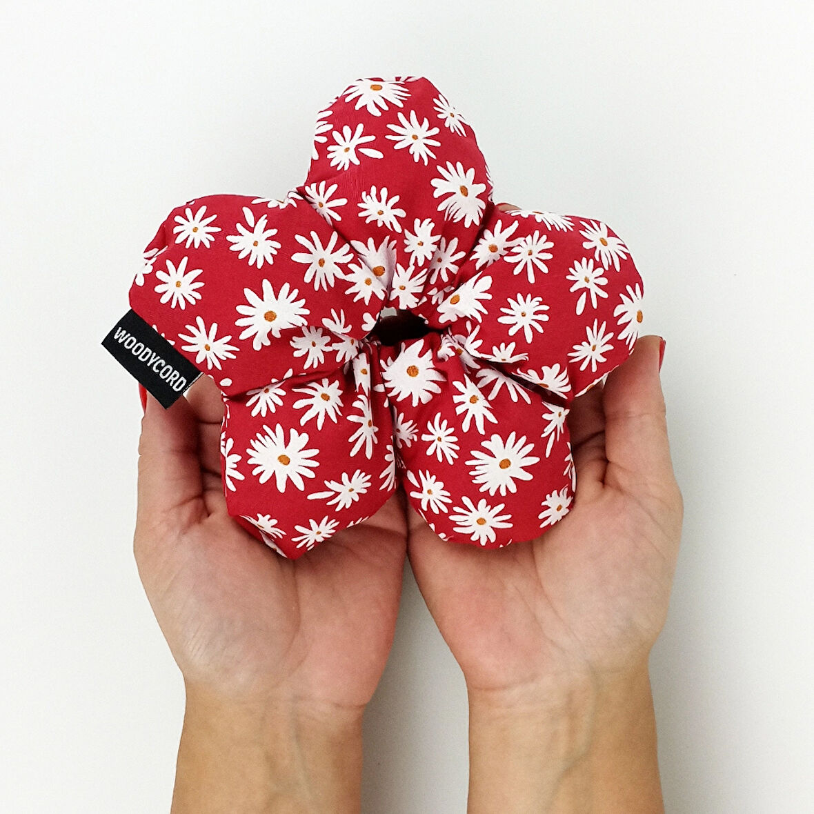 WoodyCord El Yapımı Elyaf Dolgulu Papatya Pofuduk Scrunchie Toka 