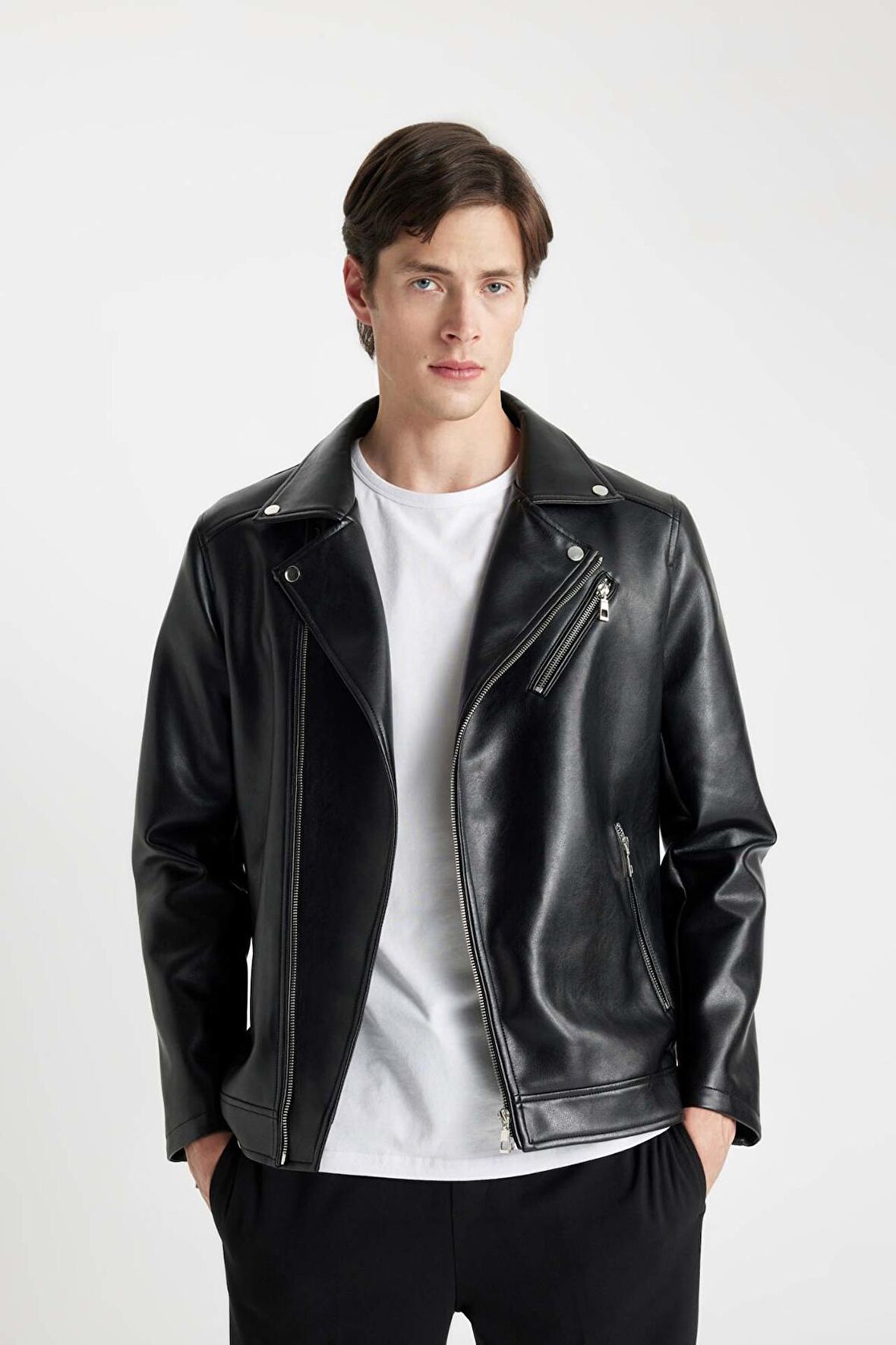 DeFacto Slim Fit Polo Yaka Astarlı Suni Deri Mont C5715AX24AUBK27