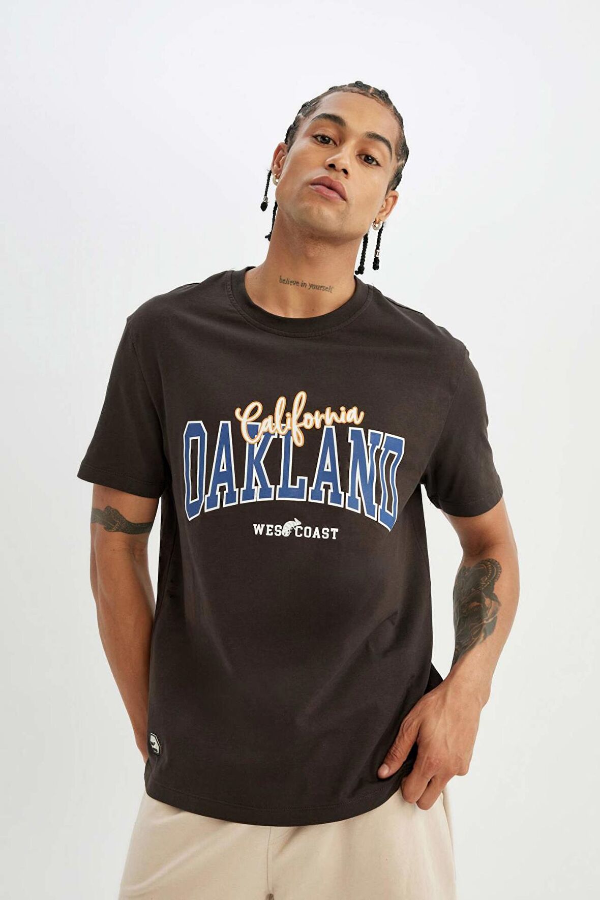 DeFacto Regular Fit Bisiklet Yaka Baskılı Kısa Kollu Tişört C5671AX24HSBN337