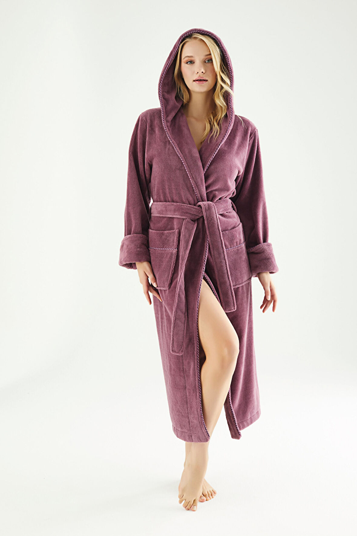 Uzun Kapüşonlu Triga Bambu Cotton Kadın Bornoz