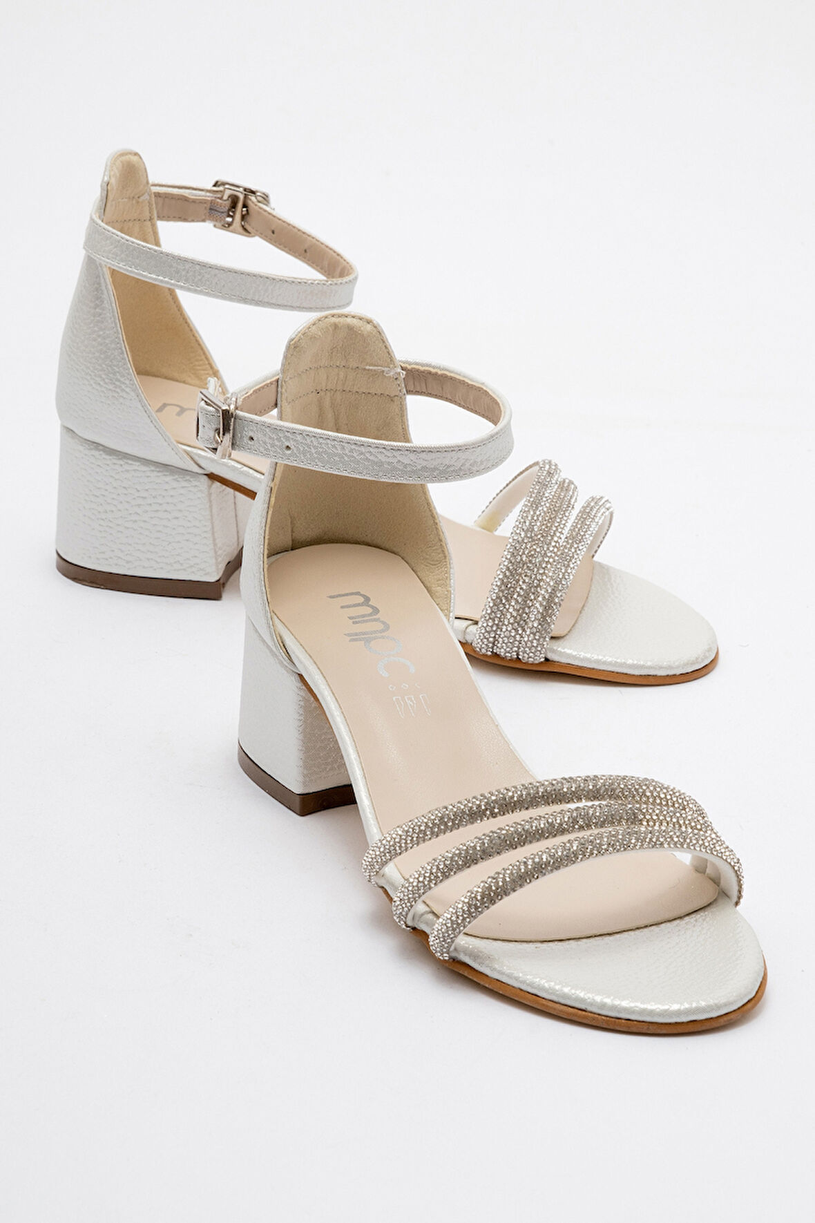 mnpc Kız Çocuk Sedef Taşlı Topuklu Abiye Ayakkabı