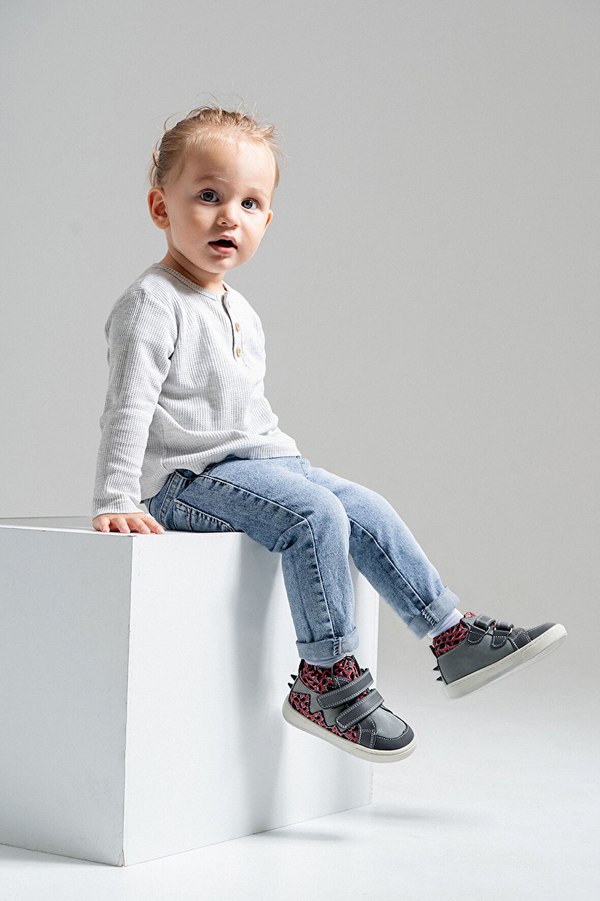 mnpc Erkek Çocuk Gri Hakiki Deri Suya Dayanıklı Anatomik Günlük Bot