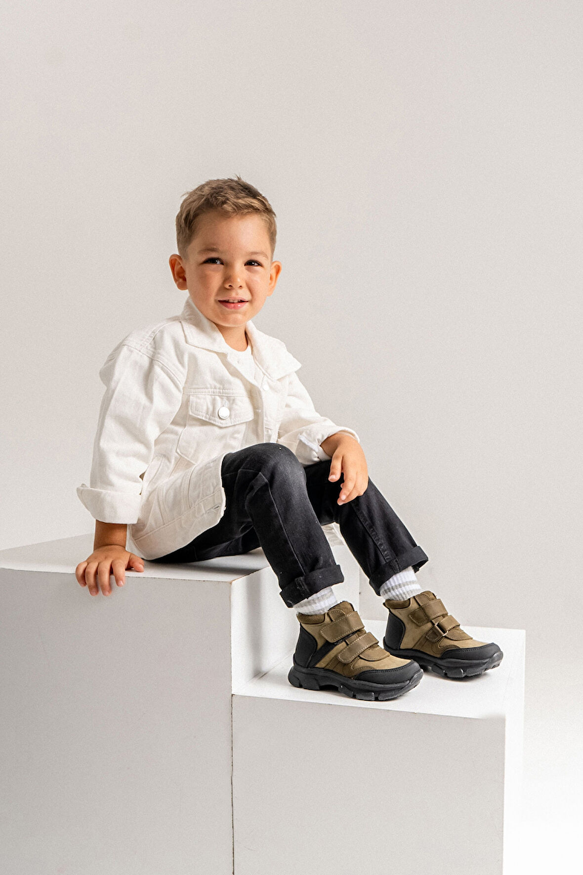 mnpc Erkek Çocuk Haki Hakiki Deri Anatomik Günlük Bot