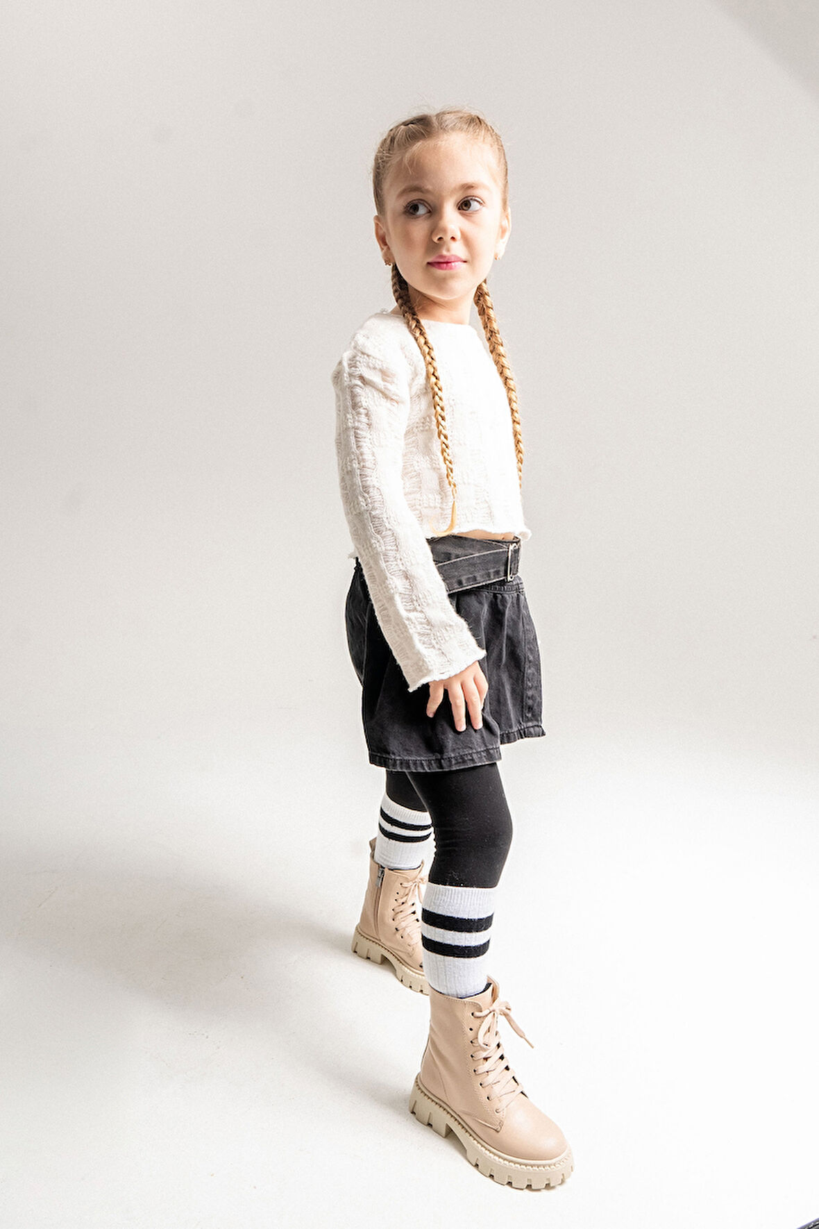 mnpc Kız Çocuk Bej Hakiki Deri Suya Dayanıklı Postal