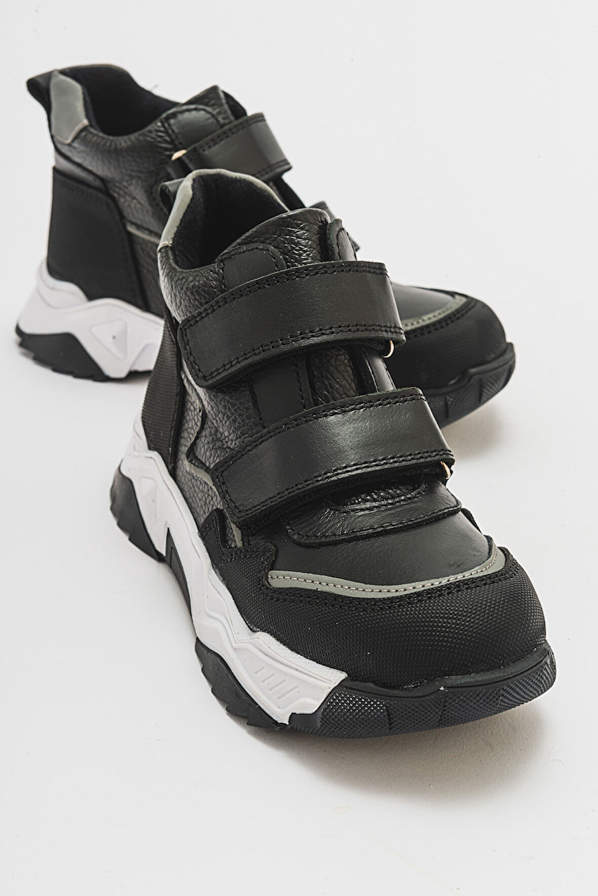 mnpc Erkek Çocuk Siyah Hakiki Deri Suya Dayanıklı Günlük Bot