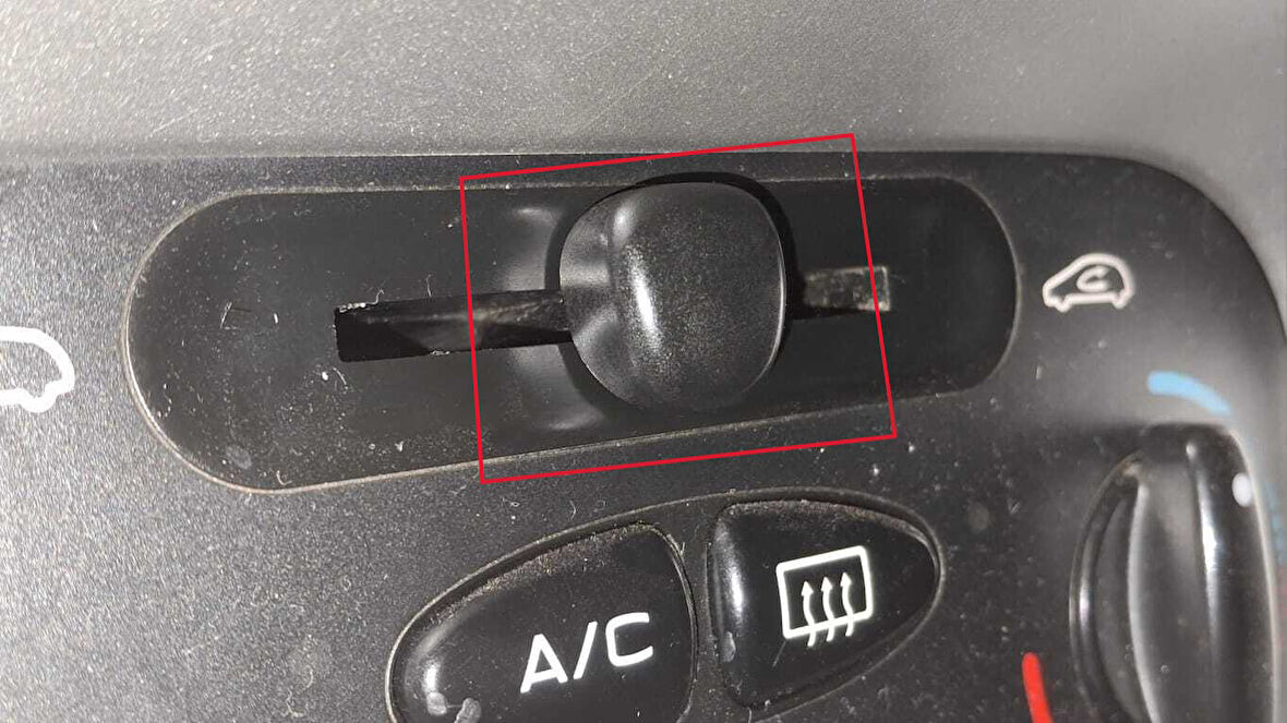 Peugeot 307 Klima Düğmesi