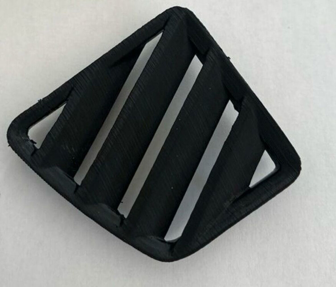 Opel Vectra C Göğüs Izgarası