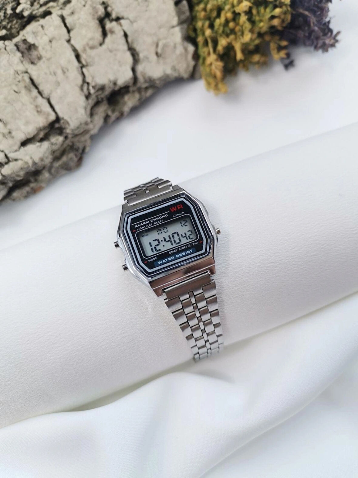 Luna Jewelry Retro 316 L Çelik Kadın Saati