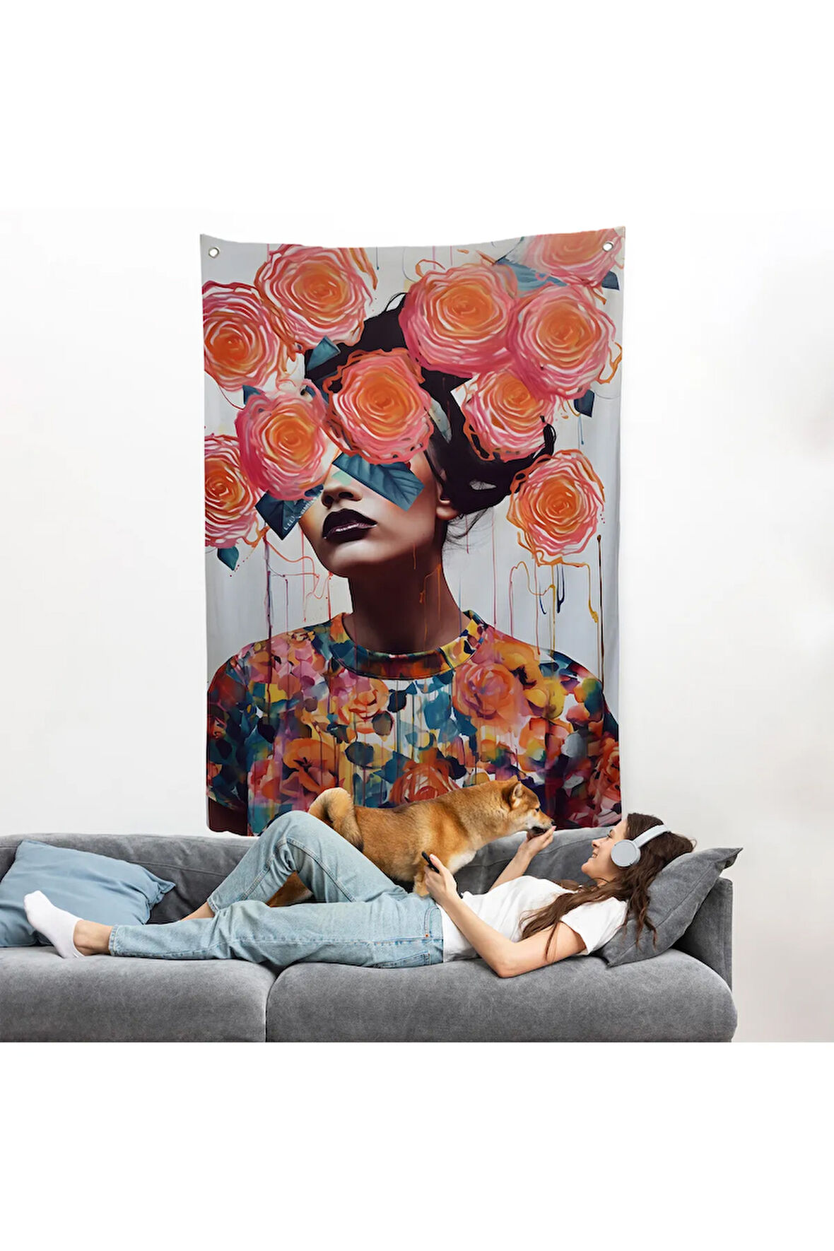 Çiçek Başlı Soyut Kadın Duvar Örtüsü-8009