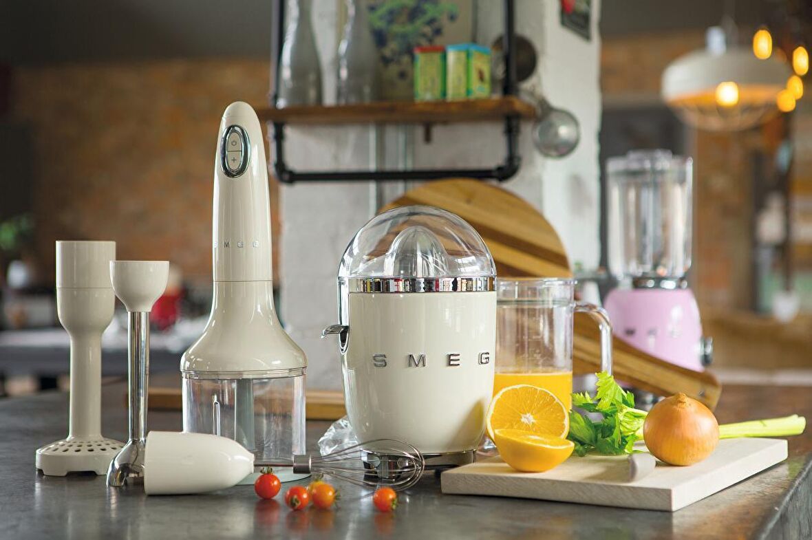 SMEG 50'S Style Retro Krem El Blender Seti