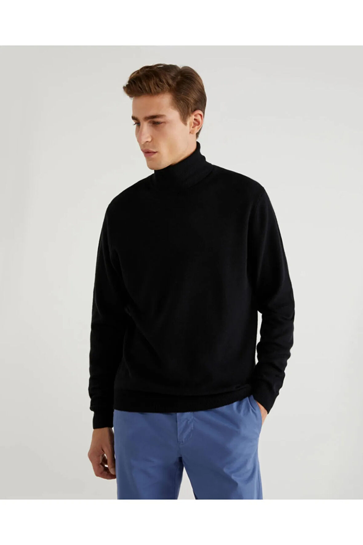 United Colors of Benetton Erkek Siyah Kazak Model Kodu: 123A1002U2180