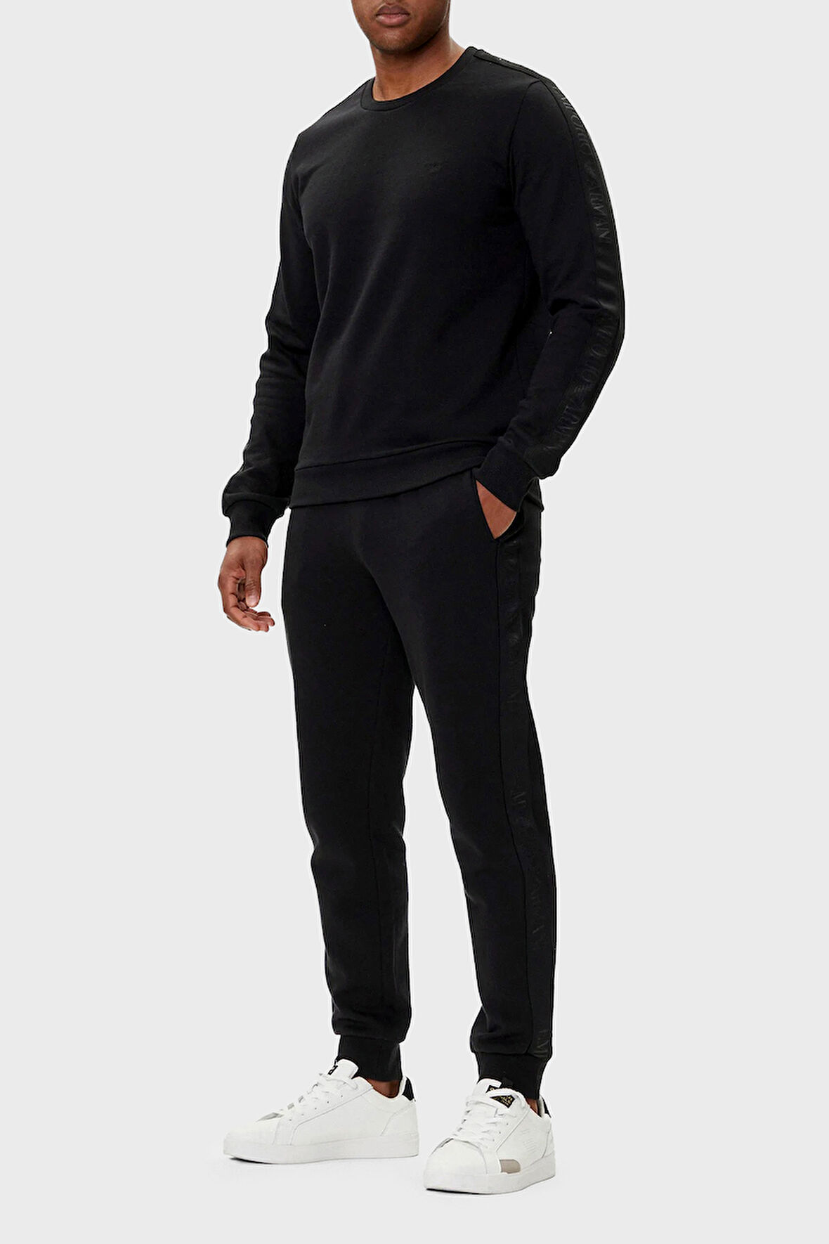 Emporio Armani Erkek Eşofman Takımı EM001922 AF14976 UC001